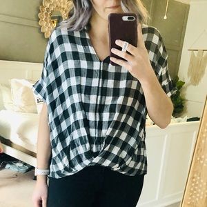 Black and white plaid swing top